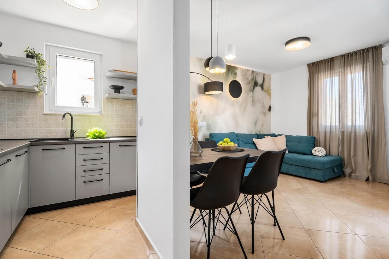 Villa Lux Promajna Esterno foto