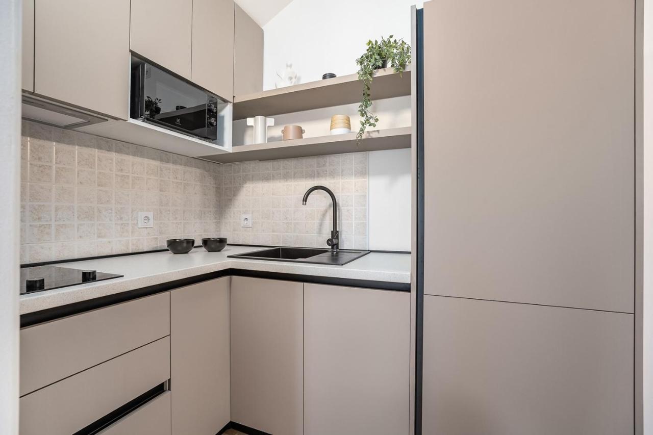 Villa Lux Promajna Esterno foto